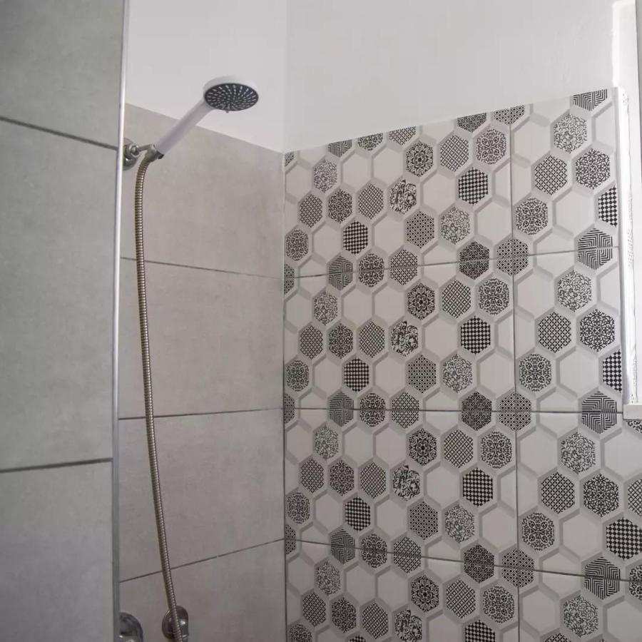Troi Beach House Vlorë Eksteriør billede