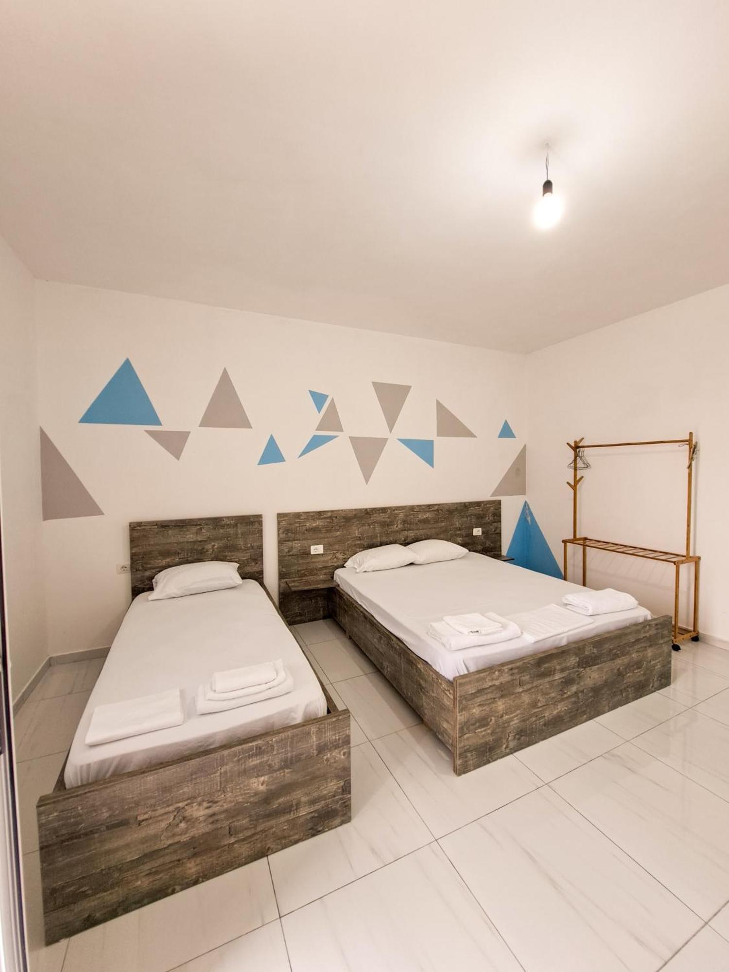 Troi Beach House Vlorë Værelse billede